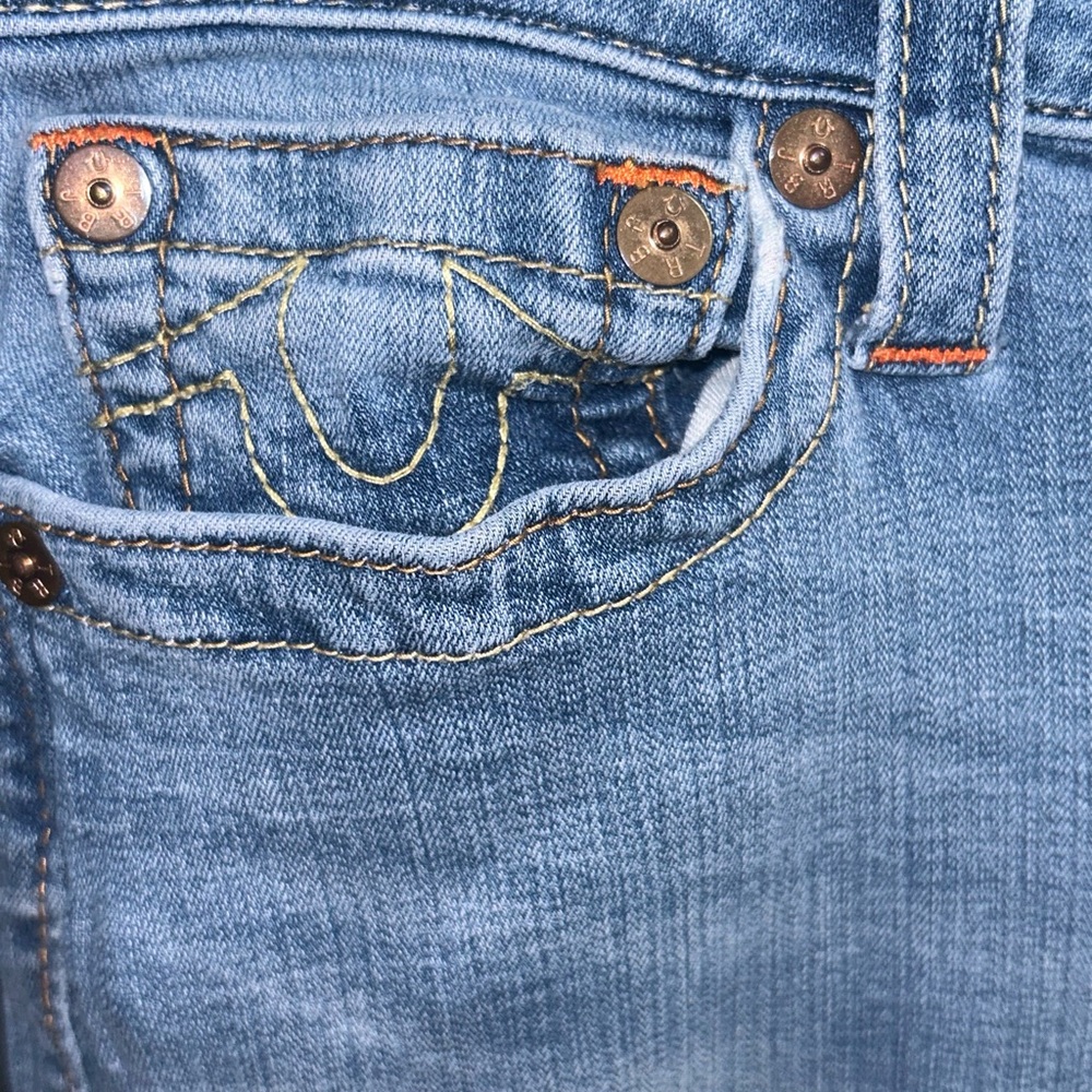 Like new true religion jeans. Size 32 curvy skinny stretch denim. - Picture 4 of 6